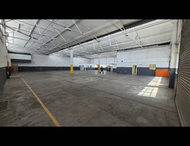 820M² FACTORY TO LET IN BOKSBURG EAST